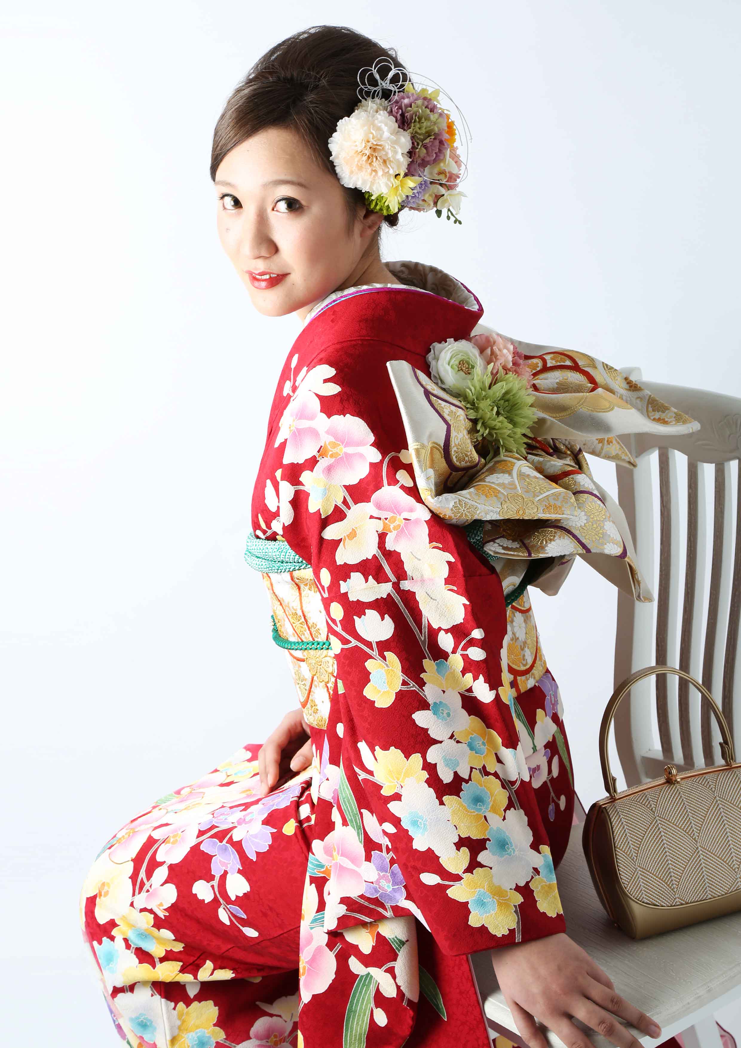振袖モデル 衣裳 振袖 赤 胡蝶蘭 振袖記念撮影 振袖モデル 衣裳 振袖 赤 胡蝶蘭 振袖記念撮影